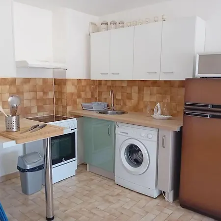 Apartamento Climatise Avec Parking En Centre
